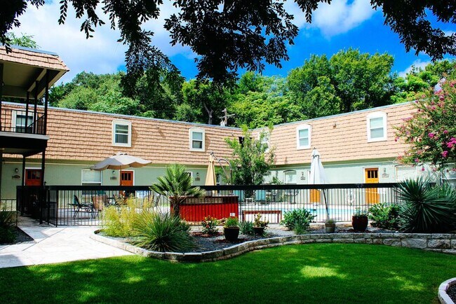 Photo - 1500 East Side Dr Unit 117-A