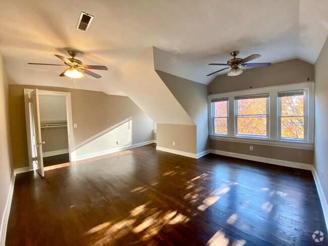 Building Photo - 974 Dana Ave Unit 5 Rental