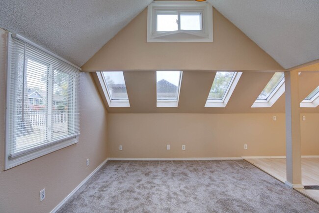 Photo - 2 bed 1 bath, large yard, RV Parking