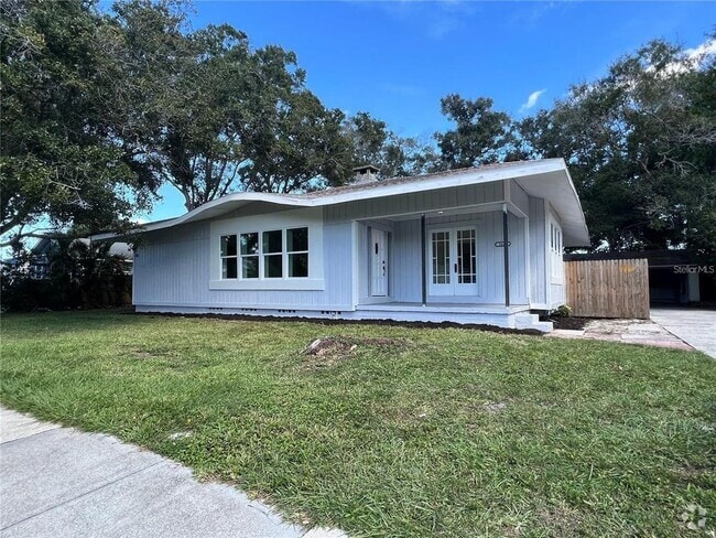 Building Photo - 3429 37th St N Rental