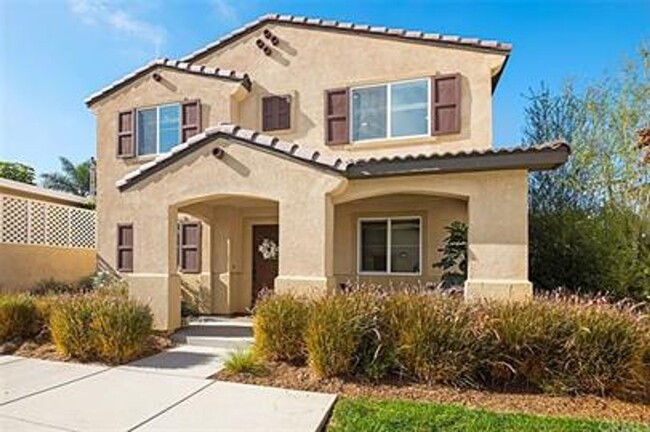 Beautiful 4 Bedroom 3 Bath Single Family H... - Beautiful 4 Bedroom 3 Bath Single Family H... Casa