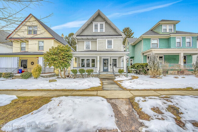 Photo - 529 Wheeler Ave