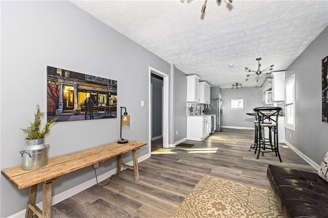 Photo - SOUTH BROAD RIPPLE 2 BEDROOM W/BASEMENT RECENTLY UPDATED