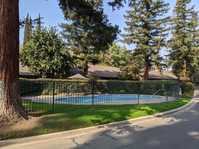 Photo - Spacious Bullard Area condo, recently upda...