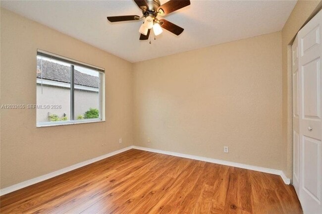 Photo - 1530 Canary Island Dr
