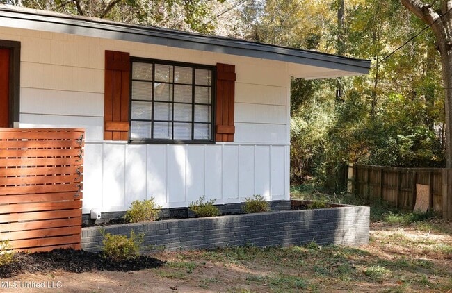 Photo - 4352 Ridgewood Cir