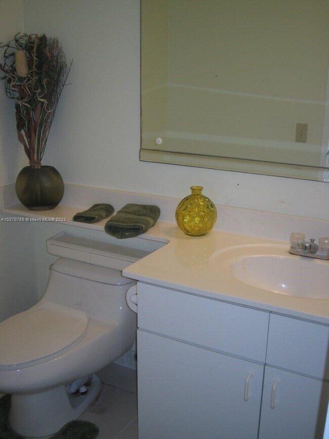 Photo - 3505 S Ocean Dr Unit 1111