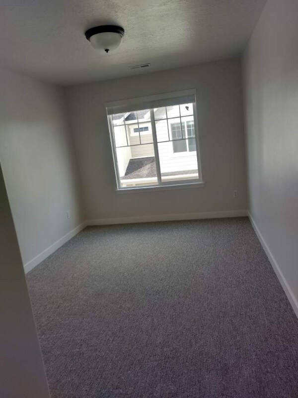 Photo - 2231 S 310 W