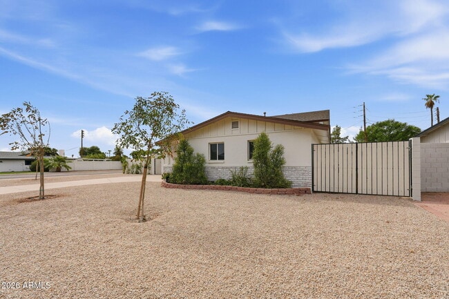 Photo - 8355 E Stella Ln