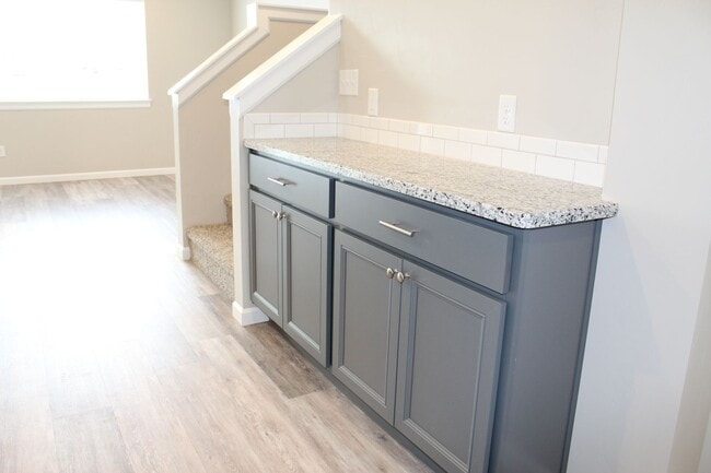 Photo - Beautiful Newer Townhouse