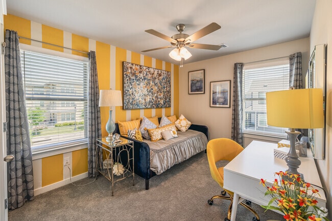 Pinnacle 3BR, 2.5BA - 1,826SF - Third Bedroom