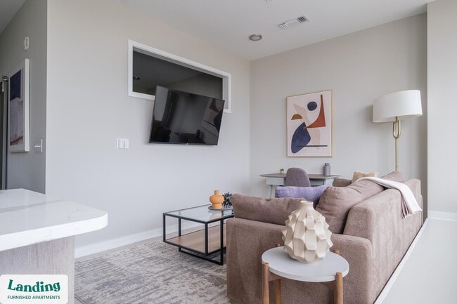 Photo - 600 19th St N Unit 608.1407333