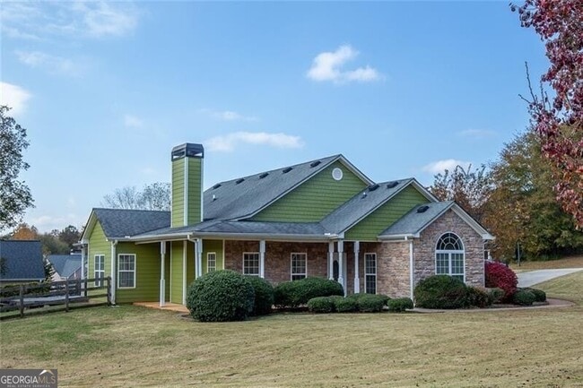 Photo - 300 McKendree Ct