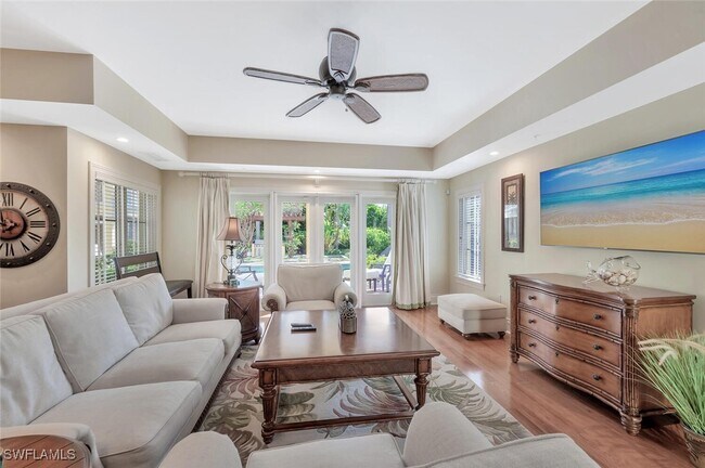 Photo - 325 3rd St S Unit 6