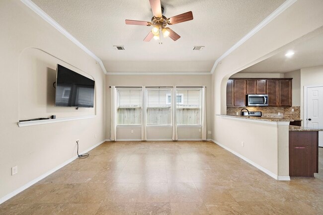 Photo - 18319 Hillingdon Ln