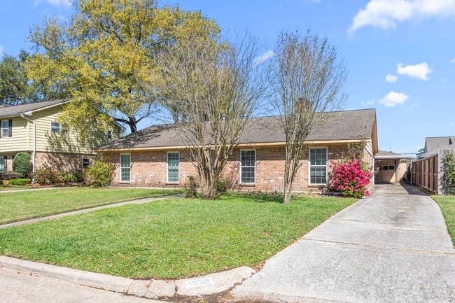 Photo - 1030 Lehman St