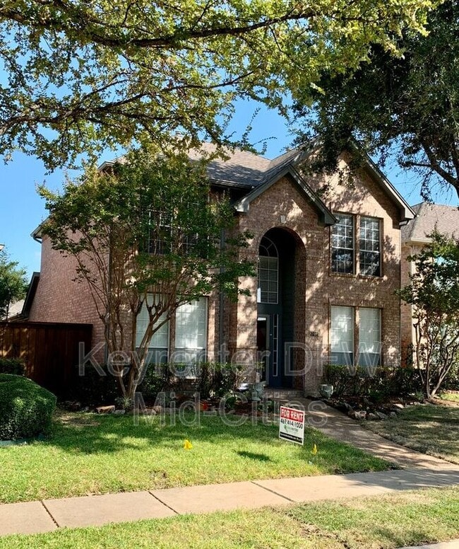 Building Photo - 8702 Saddlehorn Dr