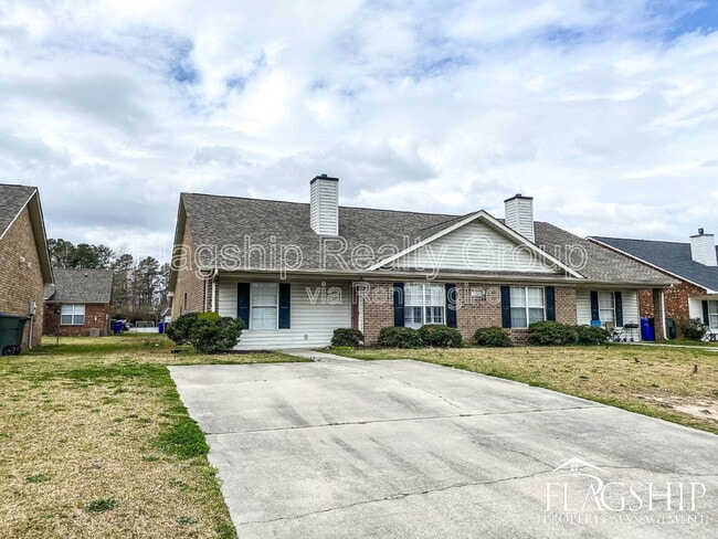 Building Photo - 3311 Moseley Dr Rental