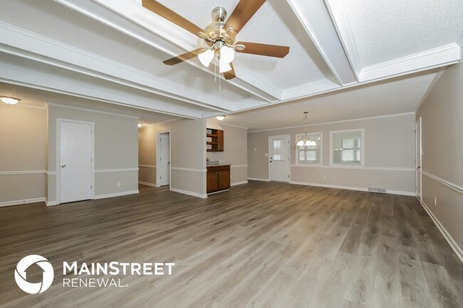 Photo - 183 Scottsdale Ln