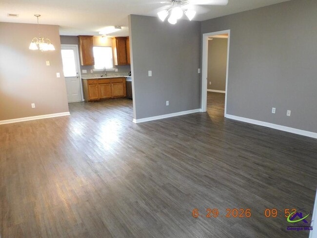 Photo - 227 West Wrasling Way