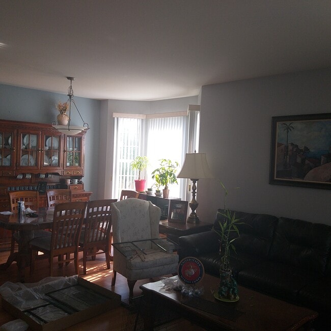 277 W Biros Ln