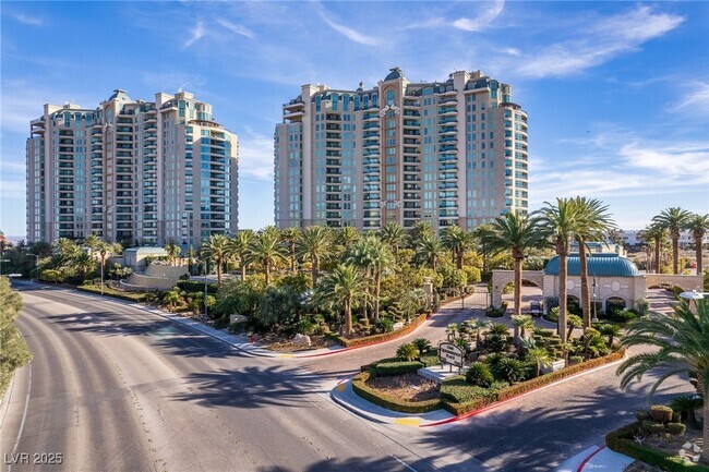Building Photo - 9103 Alta Dr Unit 1502 Rental