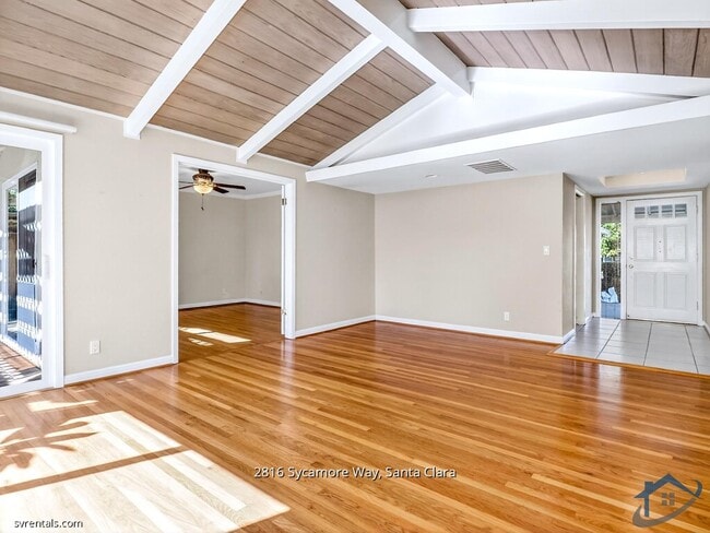 Photo - 2816 Sycamore Way