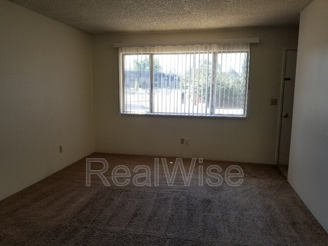 Photo - 1112 SW 5th St Unit A