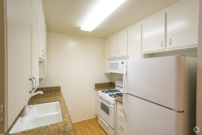 1HAB, 1BA - 750 ft² - n.º 111
