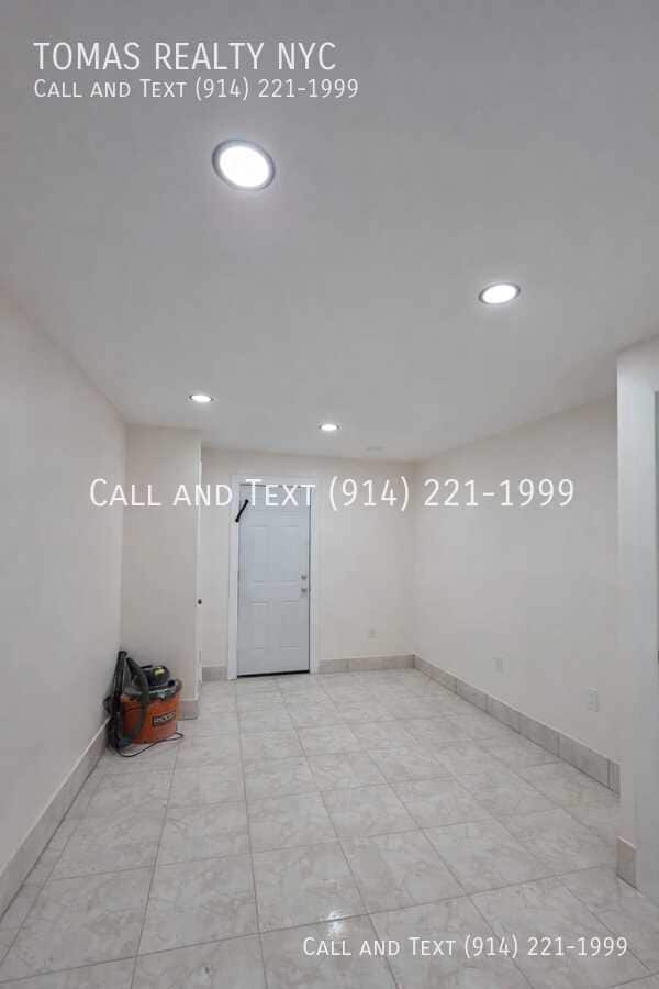 Photo - 245 Woodworth Ave