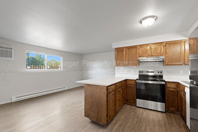 Photo - 3203 N Smith St Unit 6