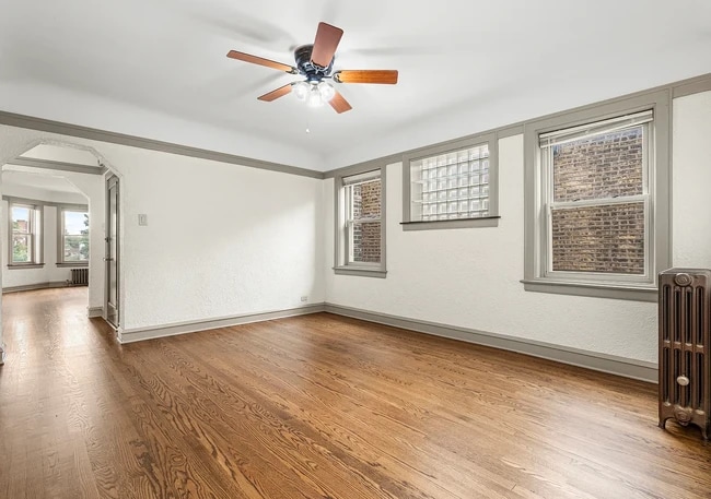 Photo - 5352 W Sunnyside Ave Unidad 2