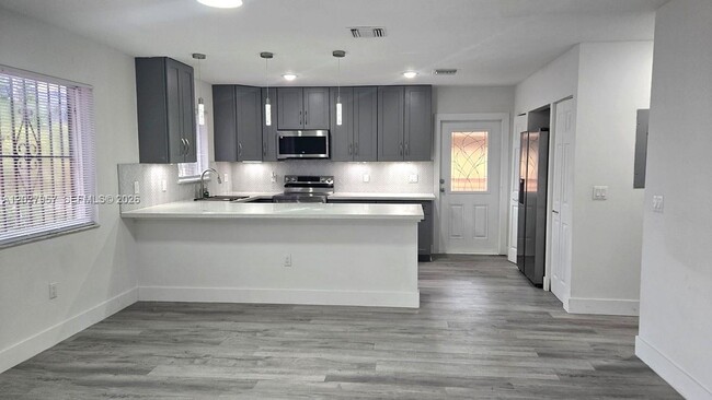 Photo - 4952 NW 21st Ave