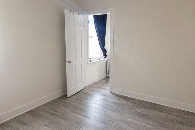 Photo - 363 Main St Unit Second Fl (C-3)