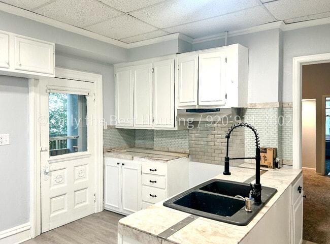 Photo - 120 E Franklin Ave