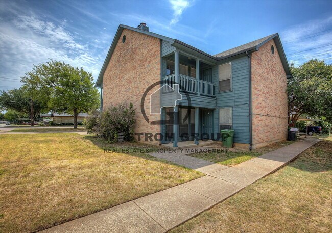 Photo - 803 Treadwell Ct
