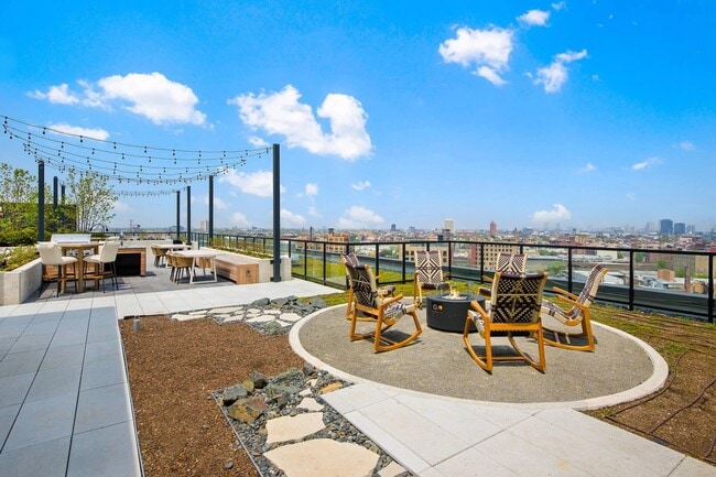 Photo - 1451 W Randolph St Unit 617