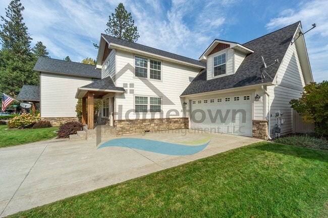Photo - 3 Bedroom 3 Bathroom Home with Attached 2 Car Garage Available in Coeur d'Alene!
