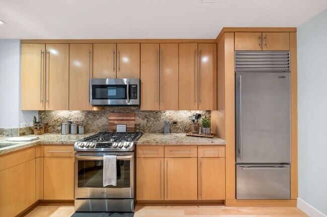 Photo - 120 E Rio Salado Pkwy