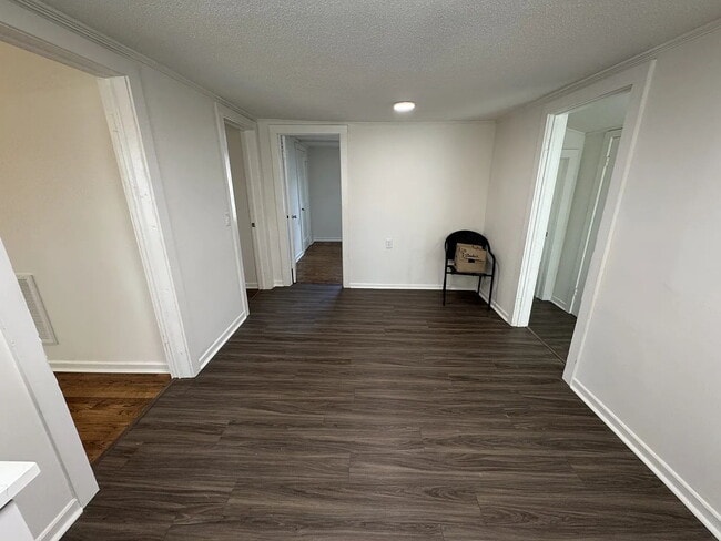 Photo - 2 Bed, 1 bath in Central