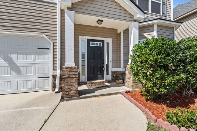 Photo - 4464 Grove Landing Dr