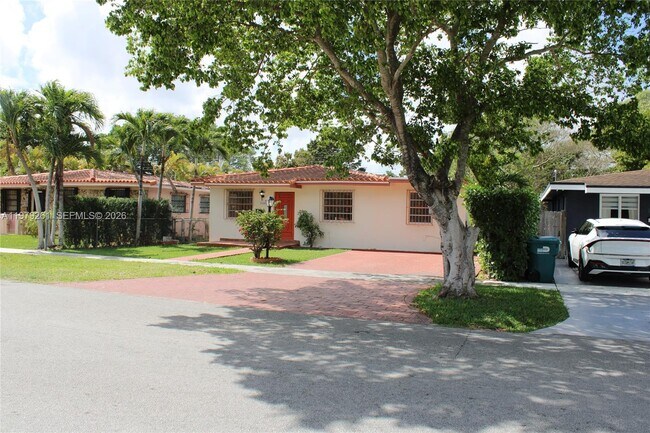 Photo - 3040 SW 69th Ave