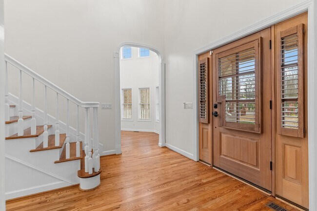 Photo - 111 Rea Dr