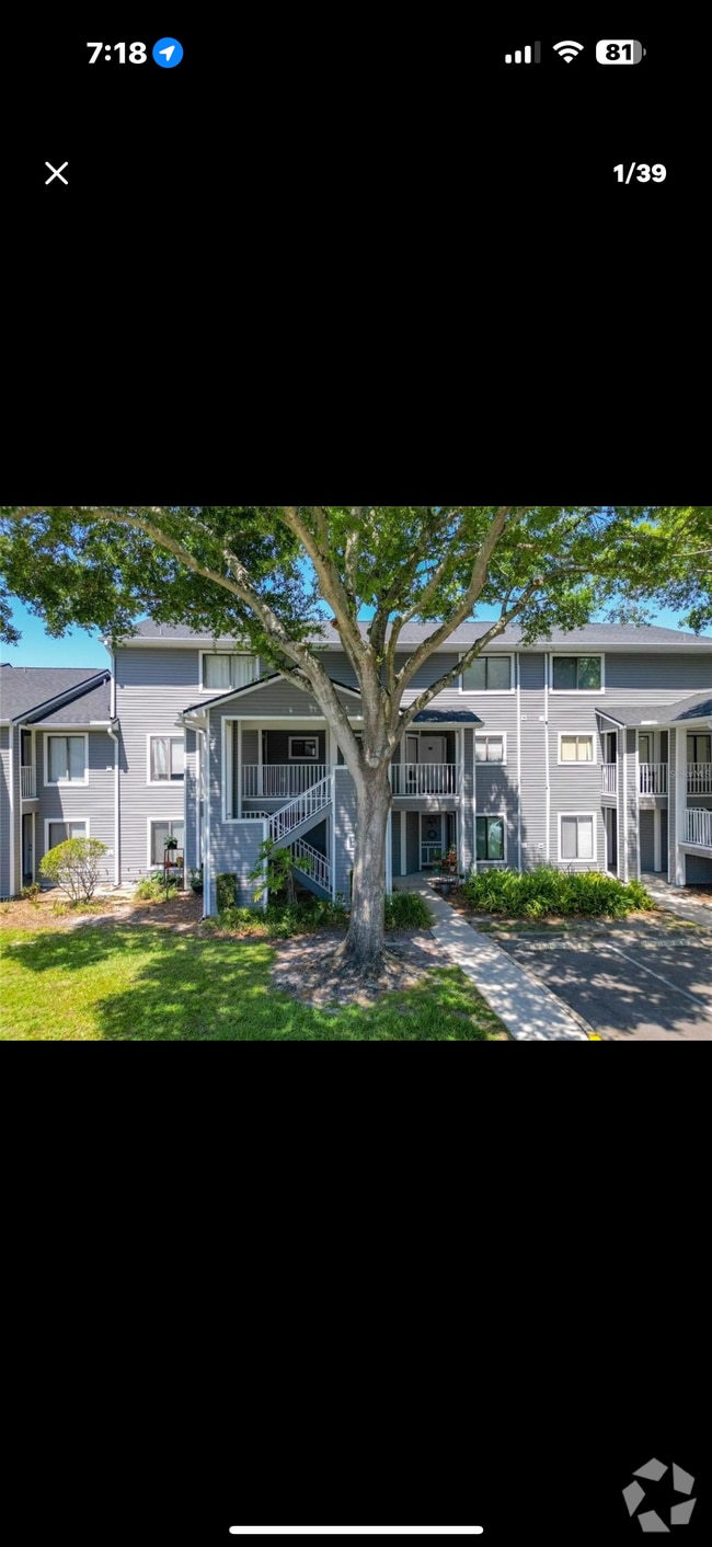 Building Photo - 2216 Stonington Ave Unit 2216 Rental