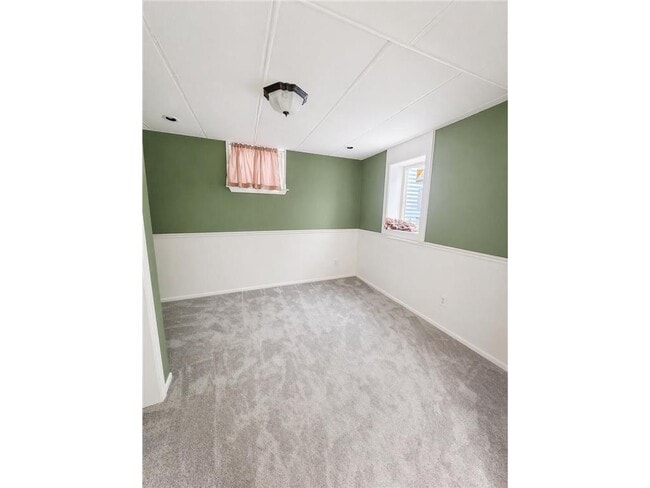 Photo - 6367 Zinnia Ln N