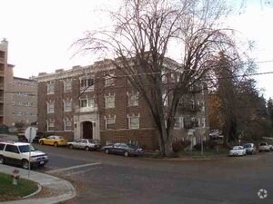 Photo - The Oxford Apartments!
