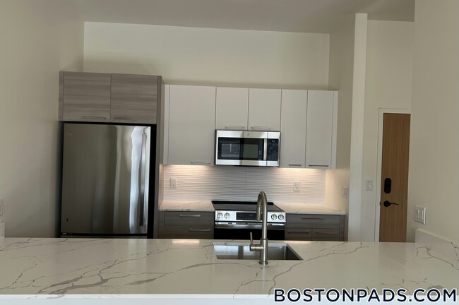 Photo - 1079 Commonwealth Ave Unit 248