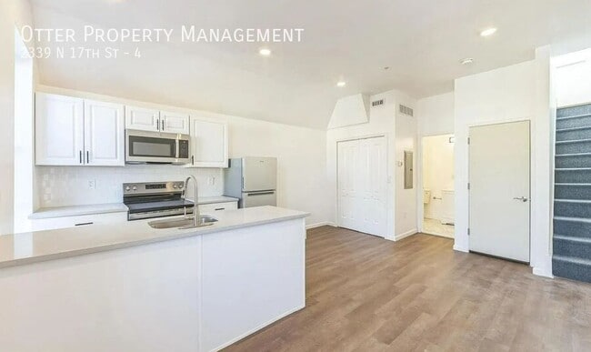 Building Photo - 2339 N 17th St Unit 4 Rental