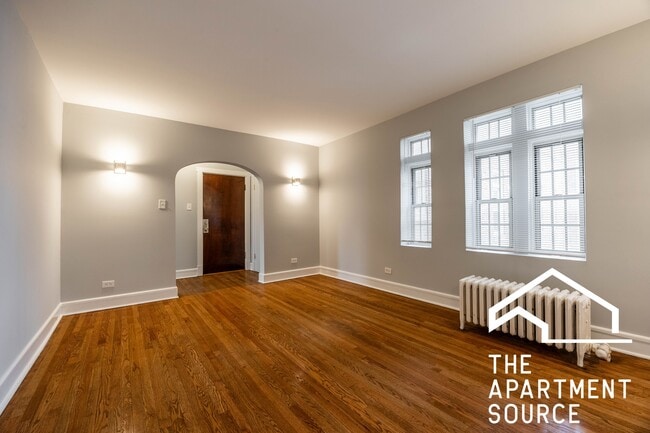 Photo - 72 Pine Ave Unit 2C