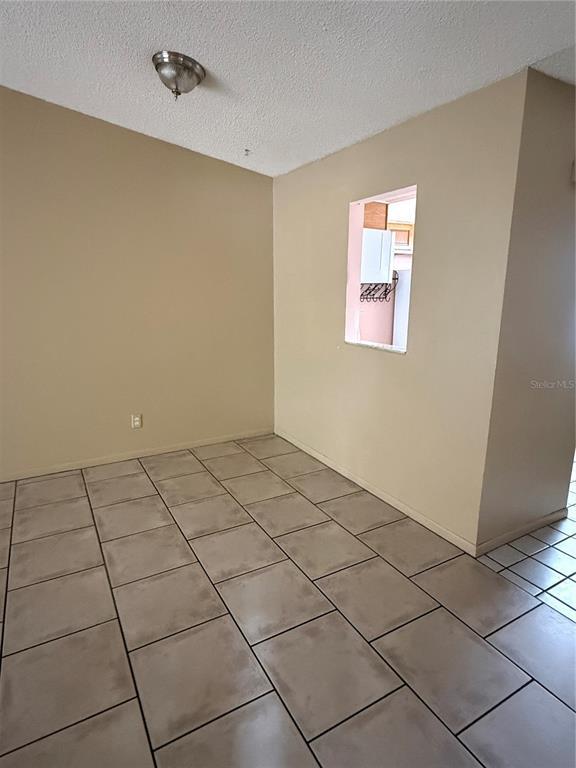 Photo - 3620 Hartford St N